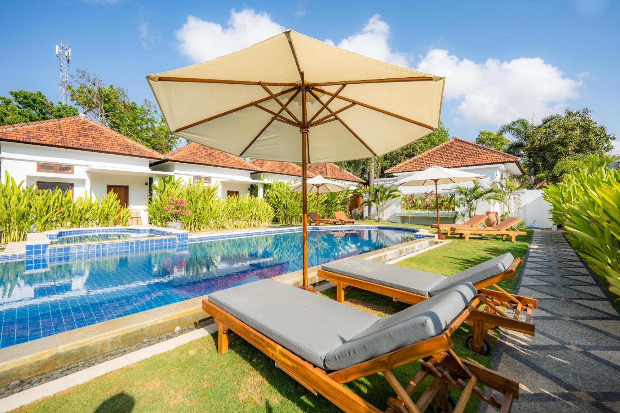 Nomada Villas Kuta  Esterno foto