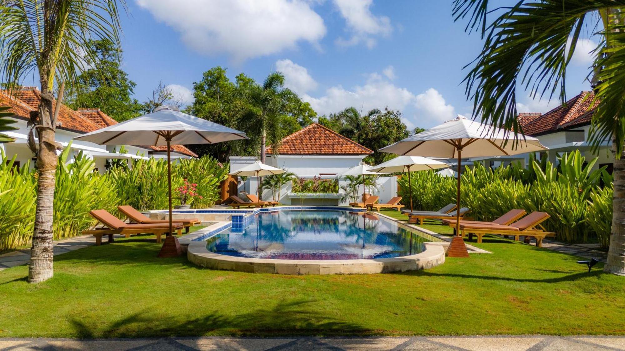 Nomada Villas Kuta  Esterno foto