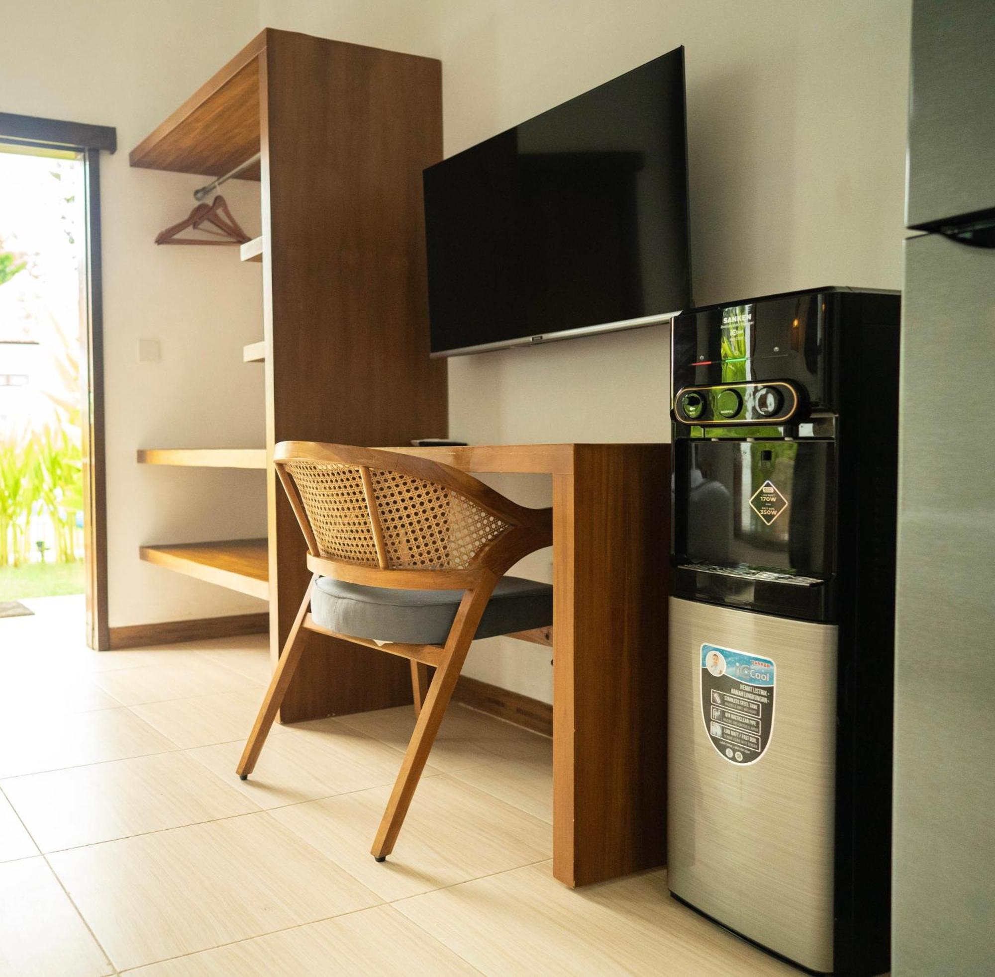 Nomada Villas Kuta  Esterno foto