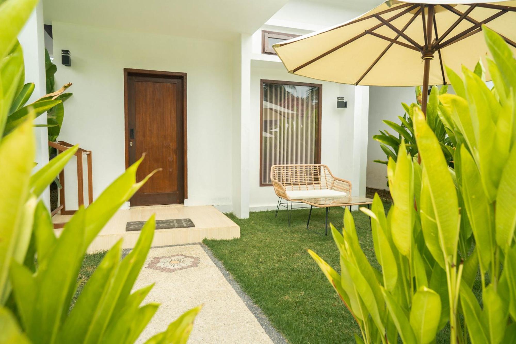 Nomada Villas Kuta  Esterno foto