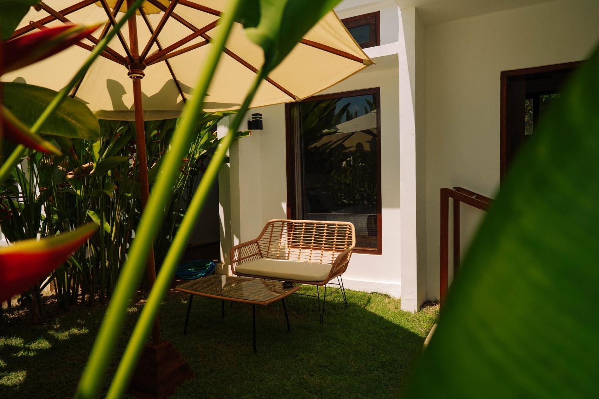 Nomada Villas Kuta  Esterno foto