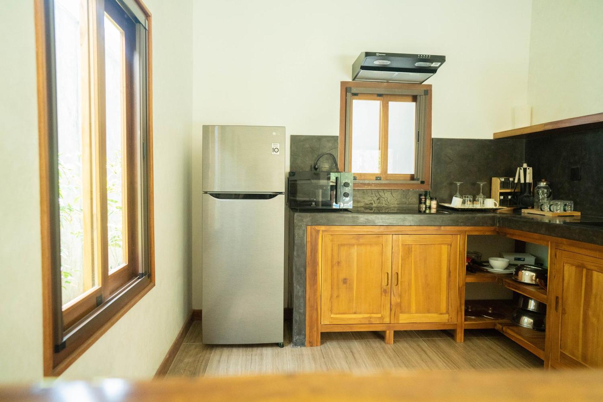 Nomada Villas Kuta  Esterno foto