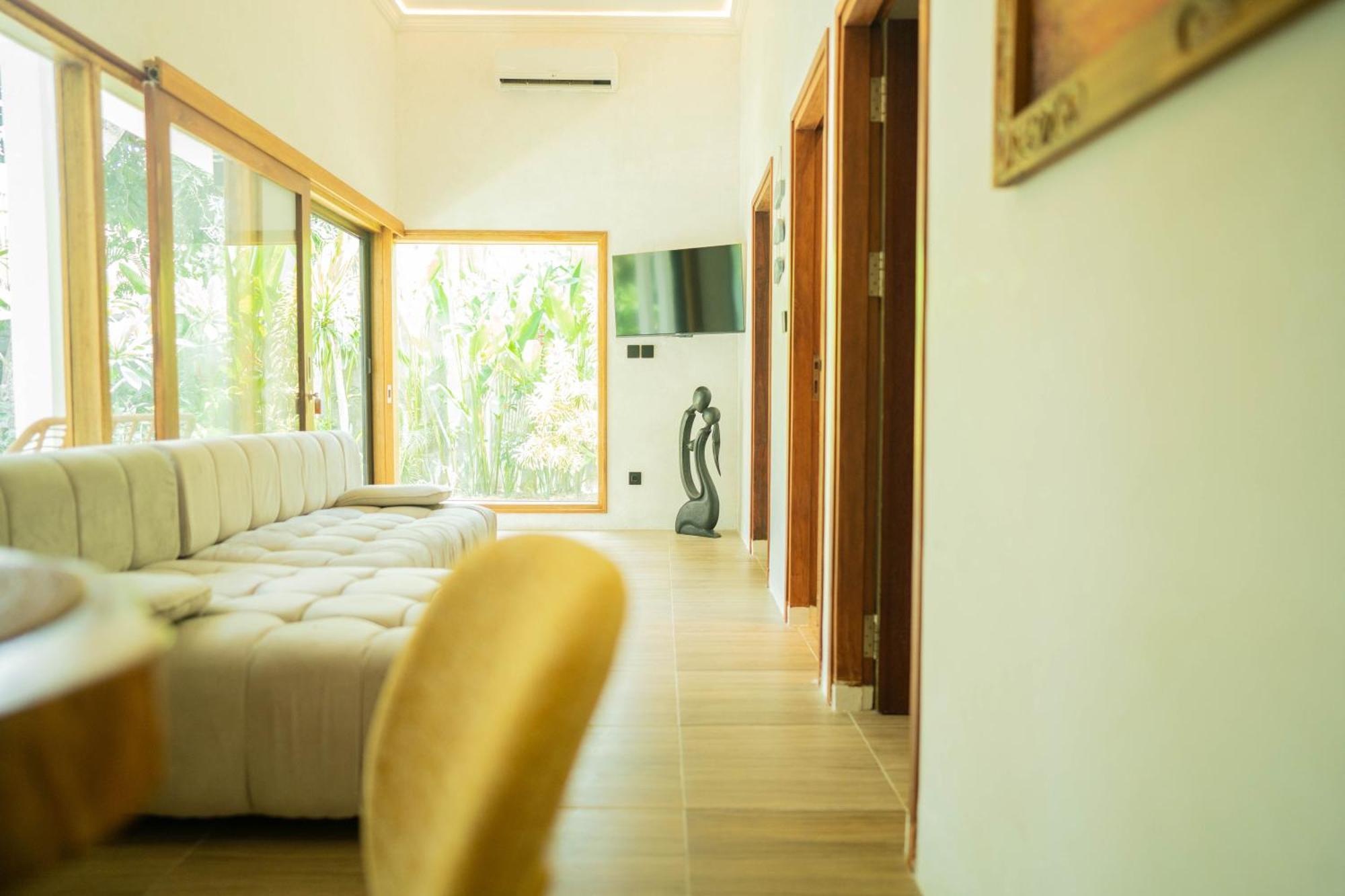 Nomada Villas Kuta  Esterno foto