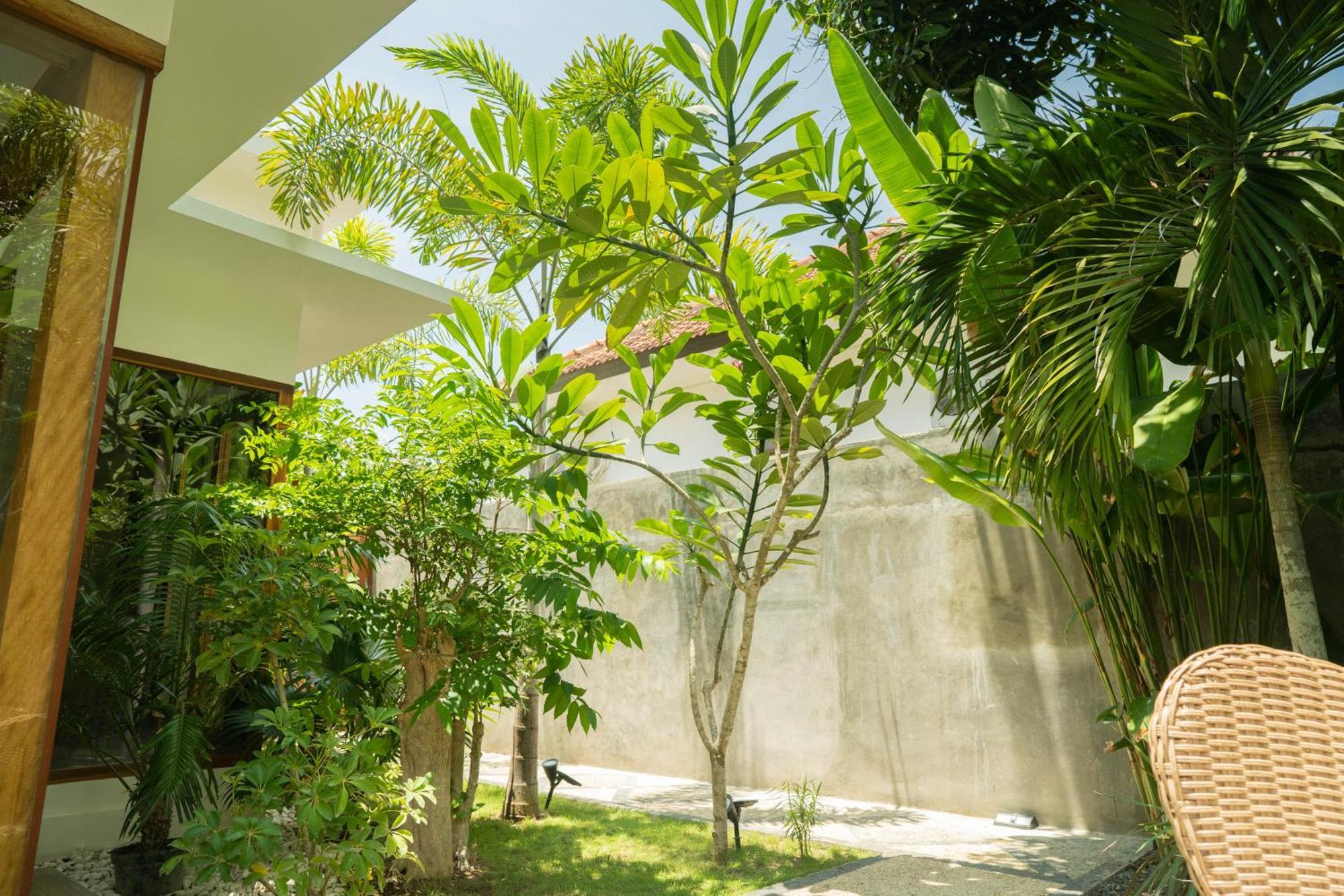 Nomada Villas Kuta  Esterno foto